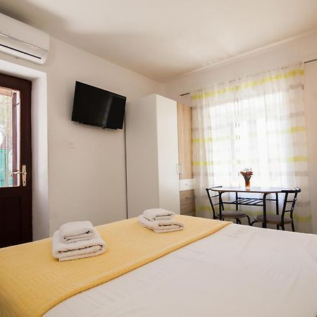 Old Town Accommodation 波尔 外观 照片
