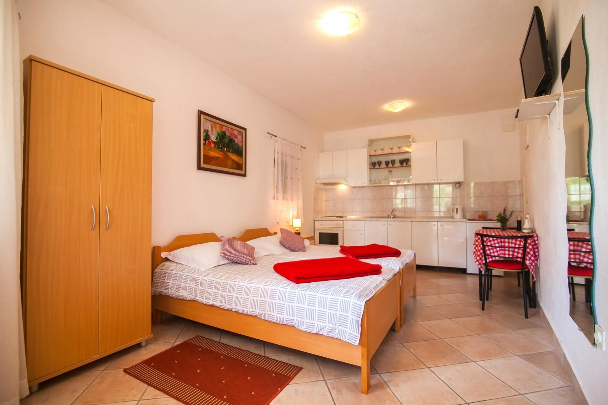 Old Town Accommodation 波尔 外观 照片